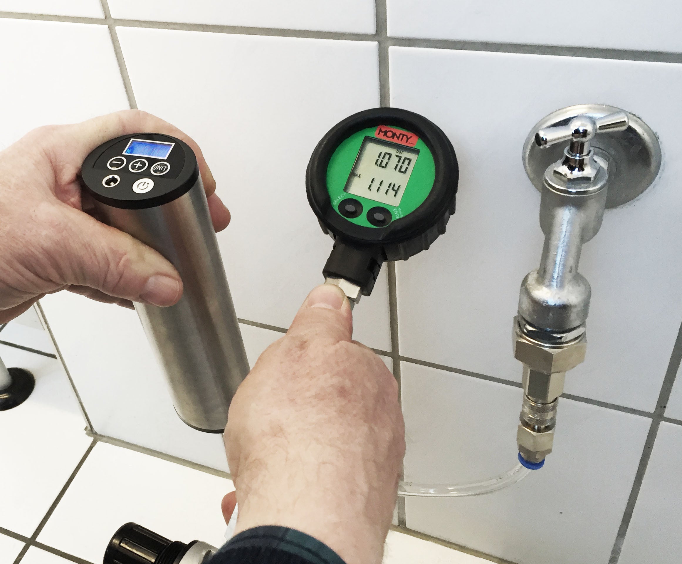 DigiCheck DC -A Druckprüfgerät – Dichtheitsprüfgerät zur Leckortung