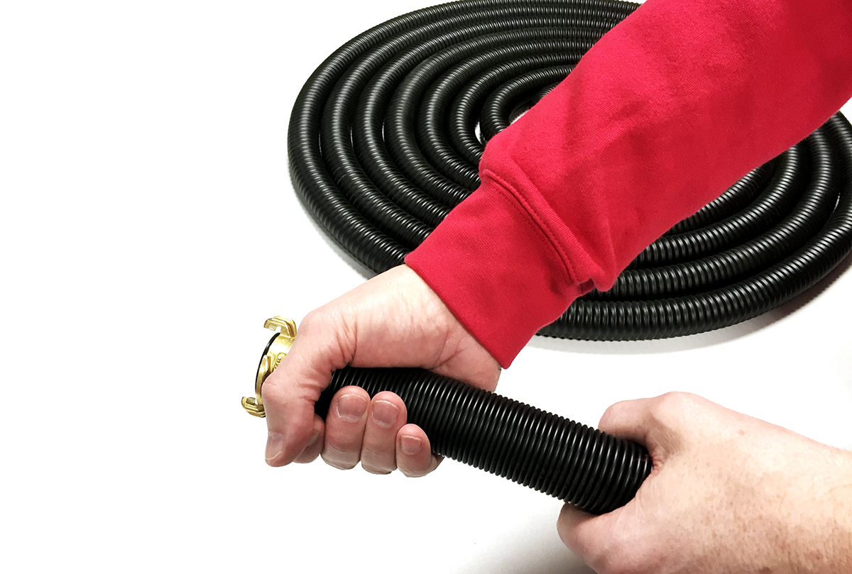 Flex-Druck-Schlauch D:38/32, schwarz, 10 Mtr.-Länge, mit montierten GEKA Kupplungen